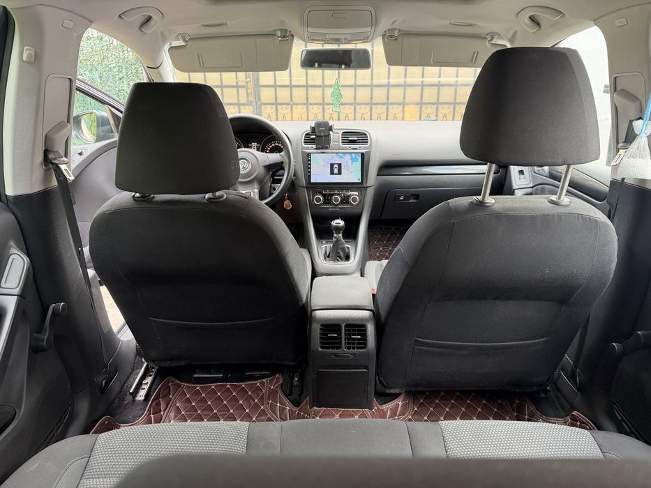 Golf 6 ,  benzina  1.4.  Tsi  122
