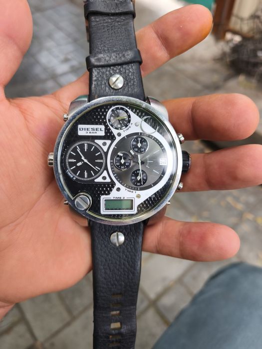 Продам часыDiesel Mr. Daddy (модель DZ7125)