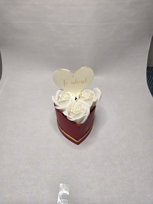 Aranjamente din trandafiri de săpun