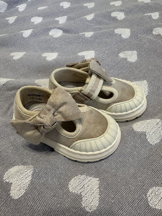 Туфли девочкам под платье