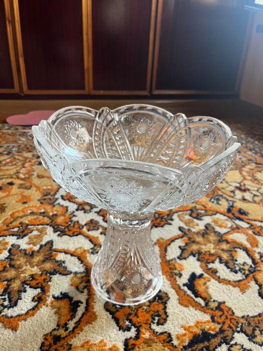 Продам хрусталь для фруктов( ваза)