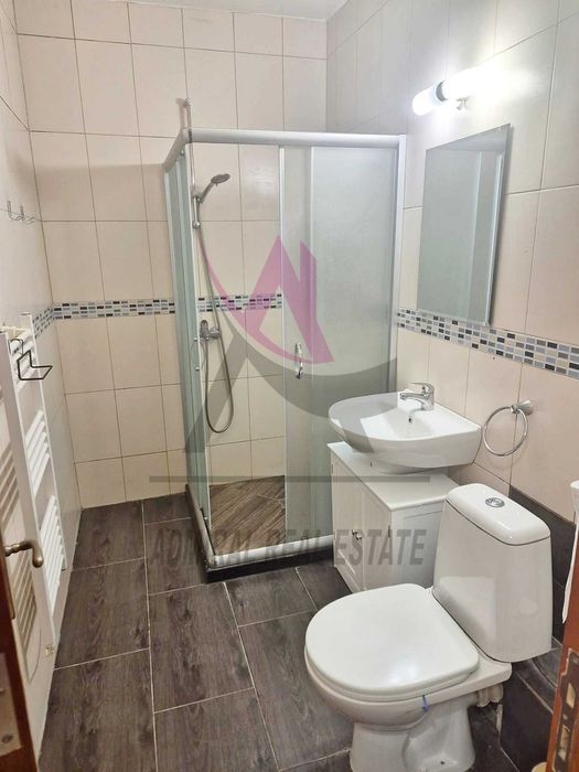 Дава се под наем Тристаен апартамент в Варна, Базар Левски - 107 кв.м за 750 € - Снимка #5