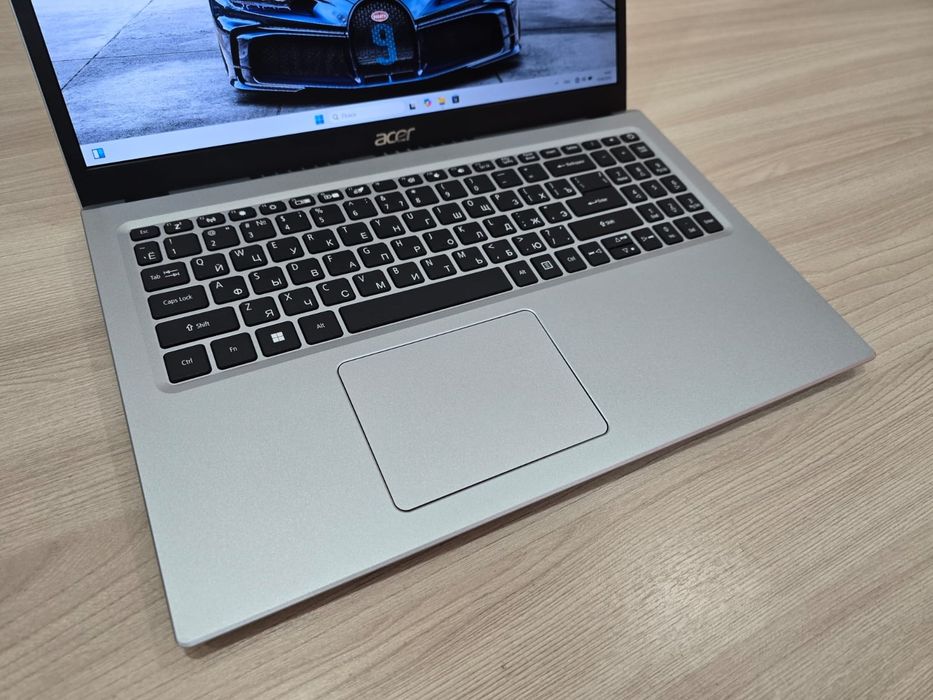 Acer, Core I3-12Th, RAM 8Gb, SSD 256Gb, Full HD IPS