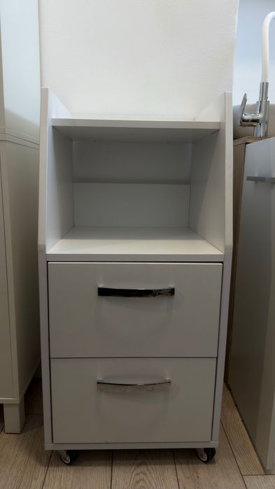 Mobilier salon manichiura