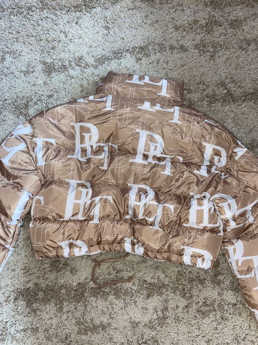 Дамско късо якенце