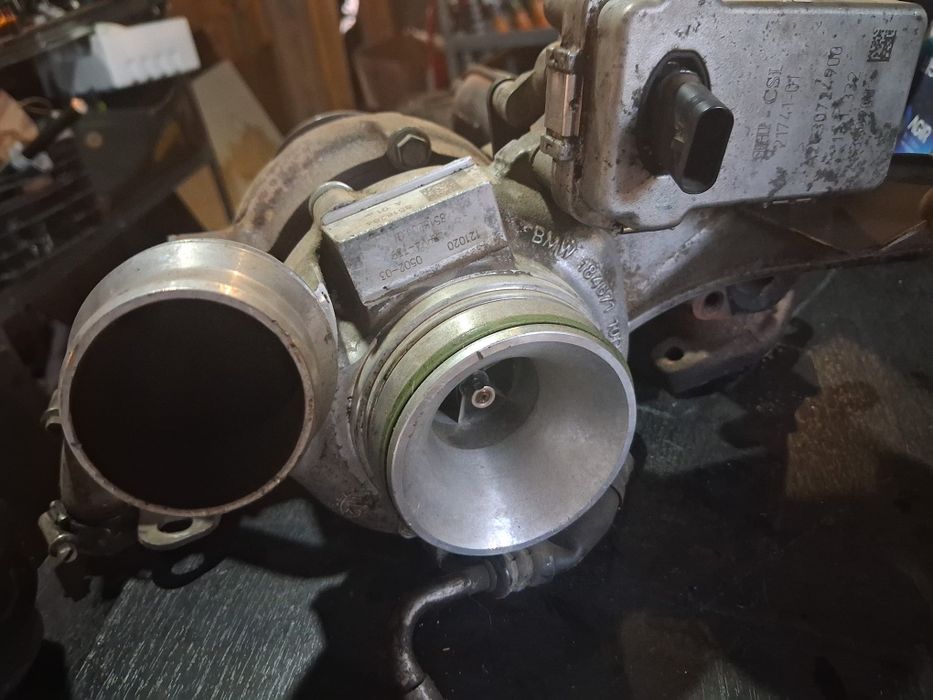 Turbina BMW 2.0 Diesel N47 8518204 – stare bună, completă
