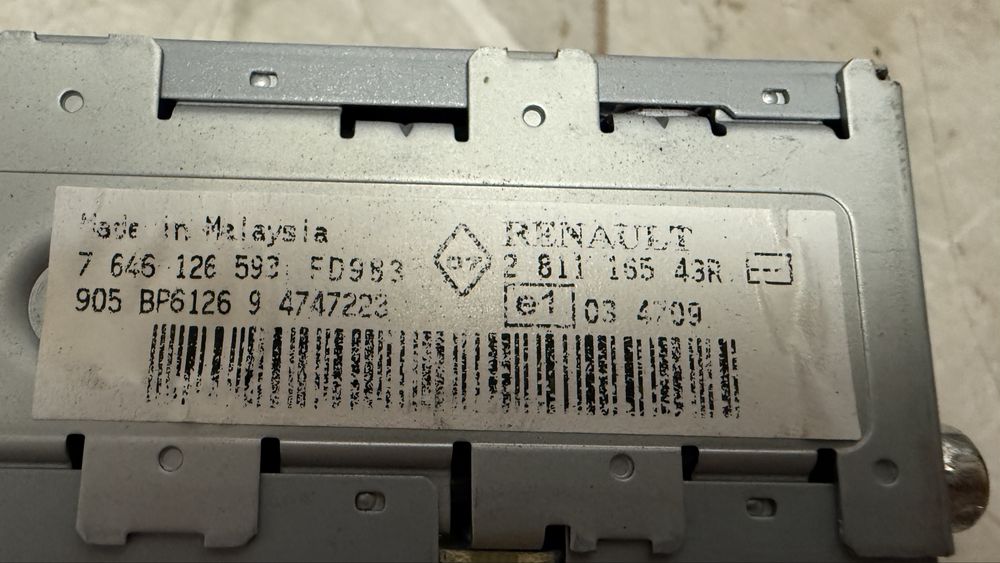 Radio/CD Player Blaupunkt Logan 1 2009-2012