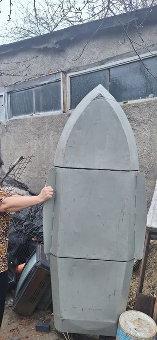 Barcă pescuit pentru  o persoană