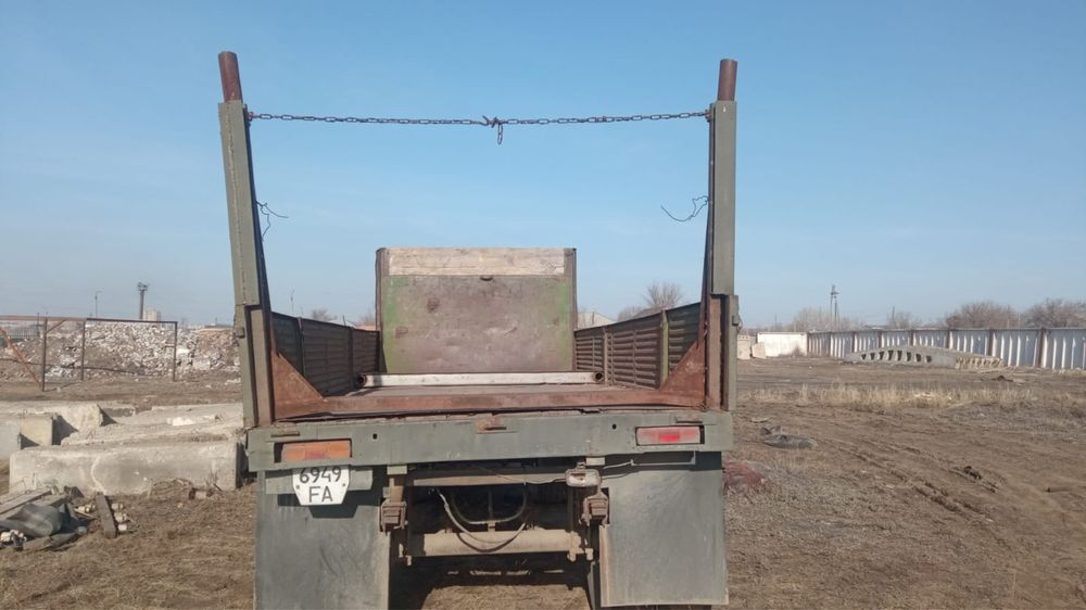 Камаз восьмерка, бортовой с прицепом