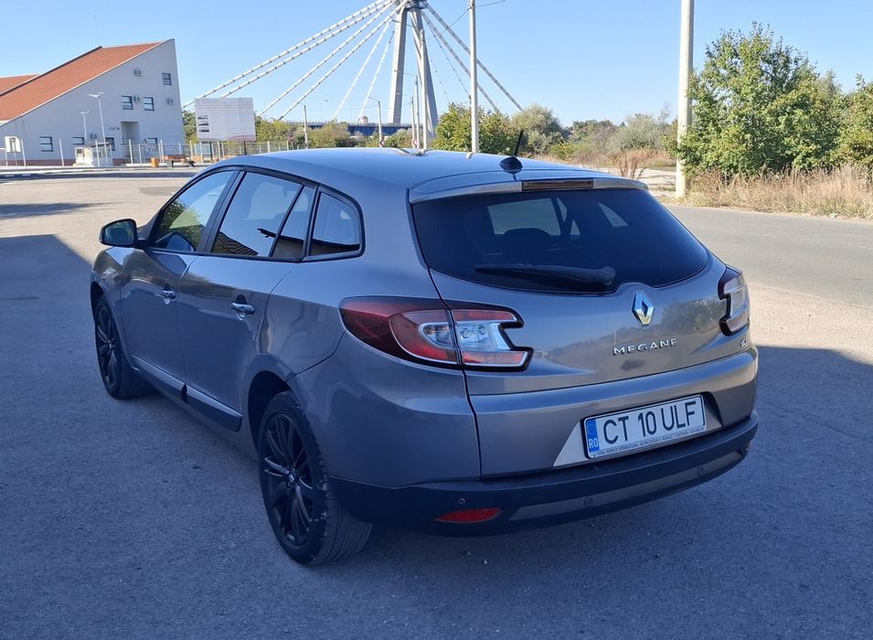 Renault Megane 3 Grandtour 1.5 dCi 90 CP – 2011