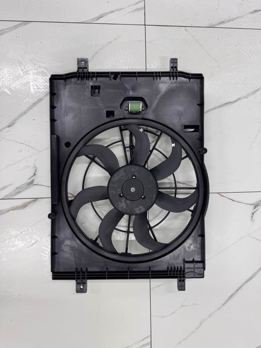 Вентилятор радиатора Haval M6. H6.