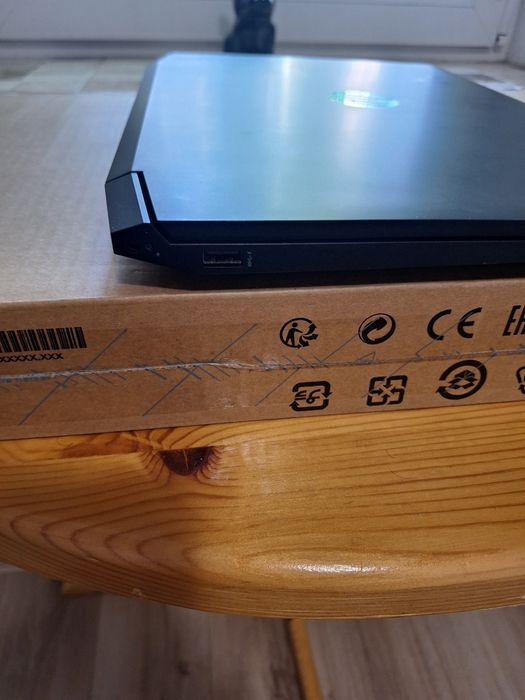 Hp pavilion (на части)