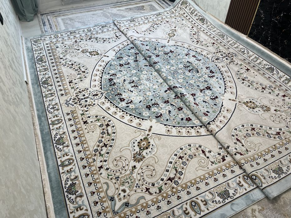 Турецкий ковер для зала
