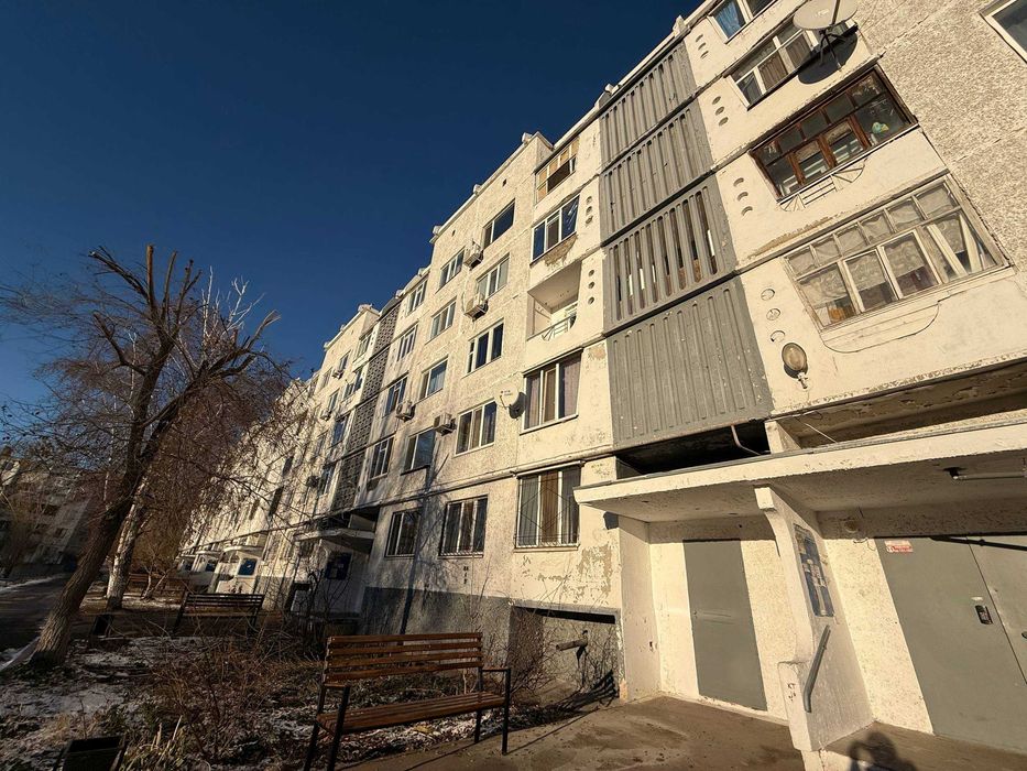 2-ком улучшенная, Кривой магазин