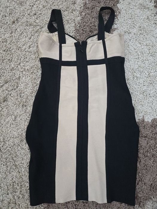 Бандажное платье.