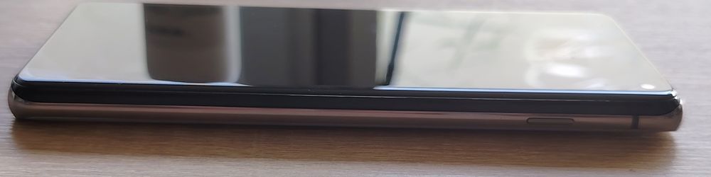 Samsung Galaxy S10 – 512 GB / 8 GB RAM – Aspect impecabil, display aftermarket