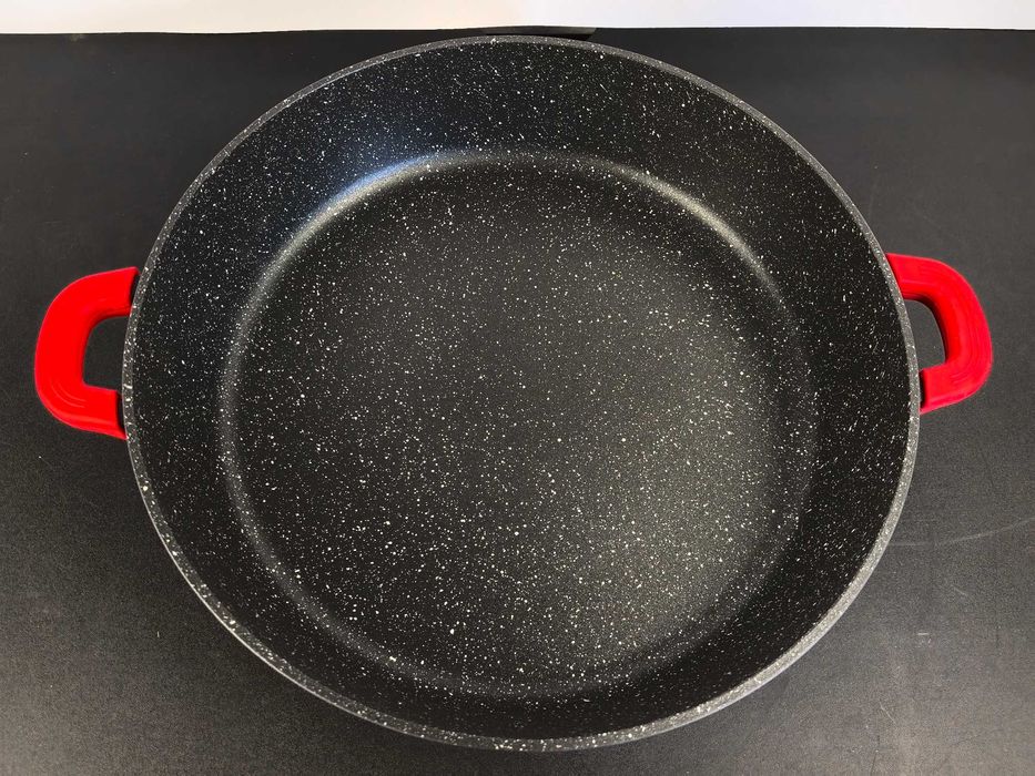 Cratita joasa 34 cm marmora cu capac 269 lei