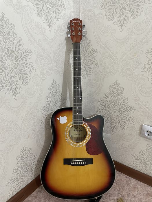 Гитара Adagio акустика. гитара