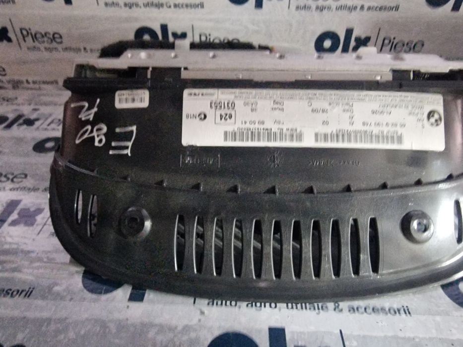 Ceasuri bord,display navigatie Bmw seria 3 E 90/91