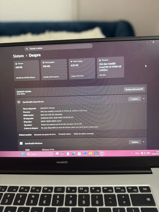 Vand laptop Matebook D15