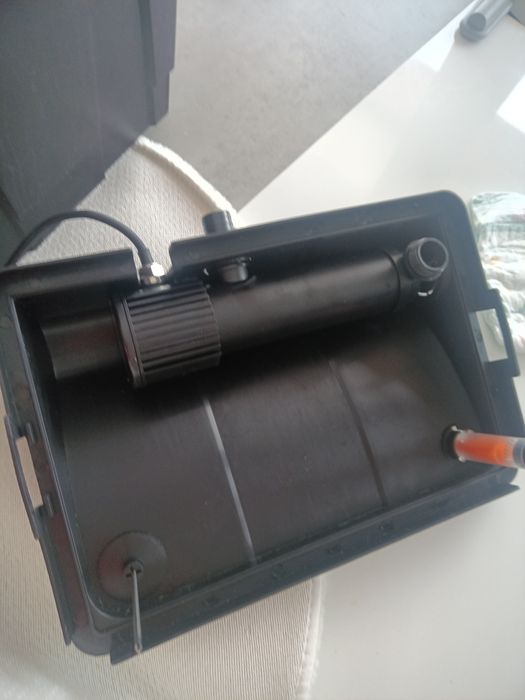 Vând filtru iaz crapi Koy, lampa UV și pompa