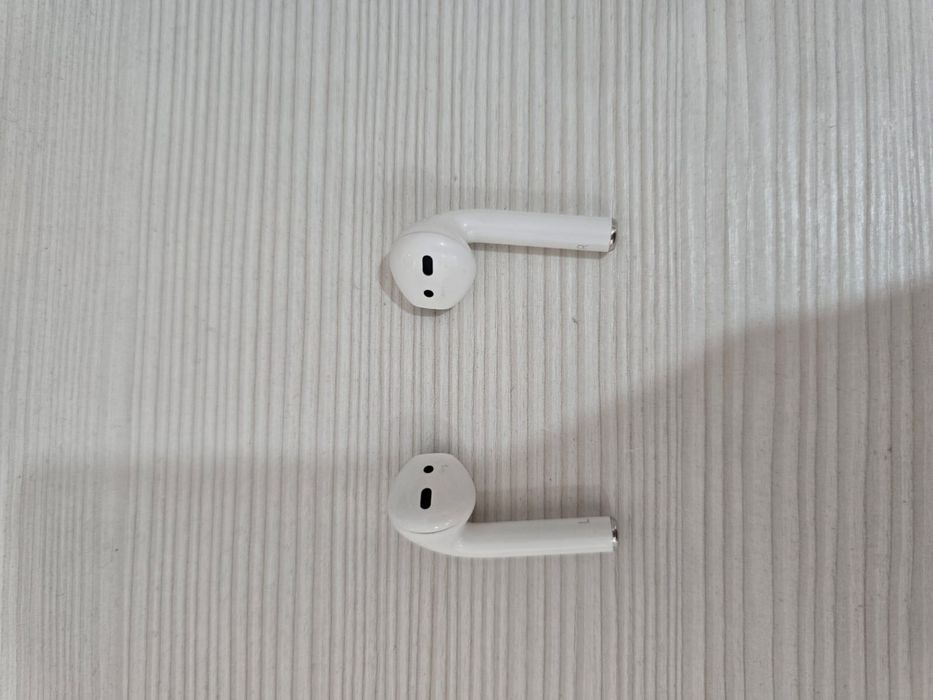 продам AirPods 1