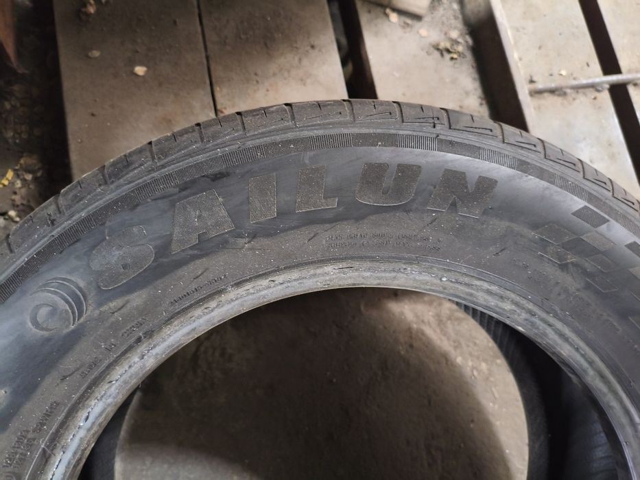 Пара шин 215 60 R 16