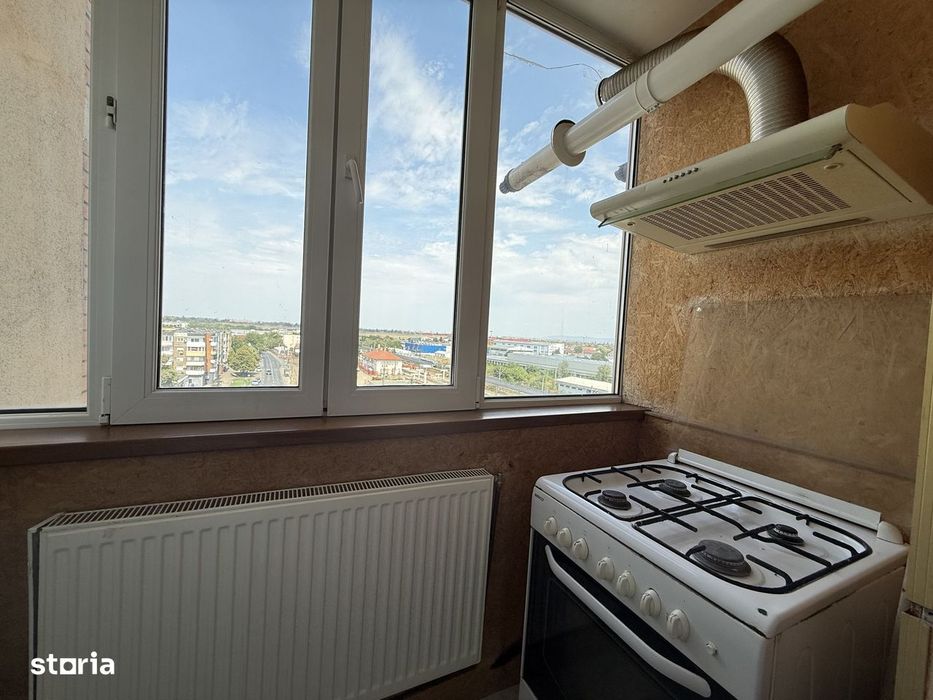 Apartament 3 camere, decomandat, renovat recent, Aradul Nou