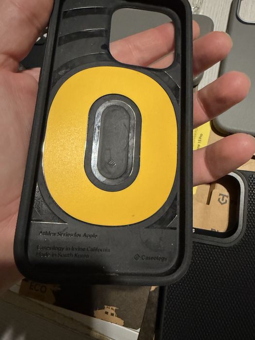 iPhone 15 Pro кейсове