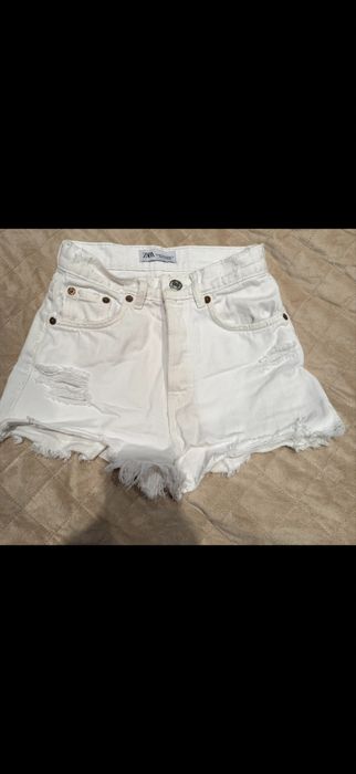 Къси панталонки Zara, Pull&Bear
