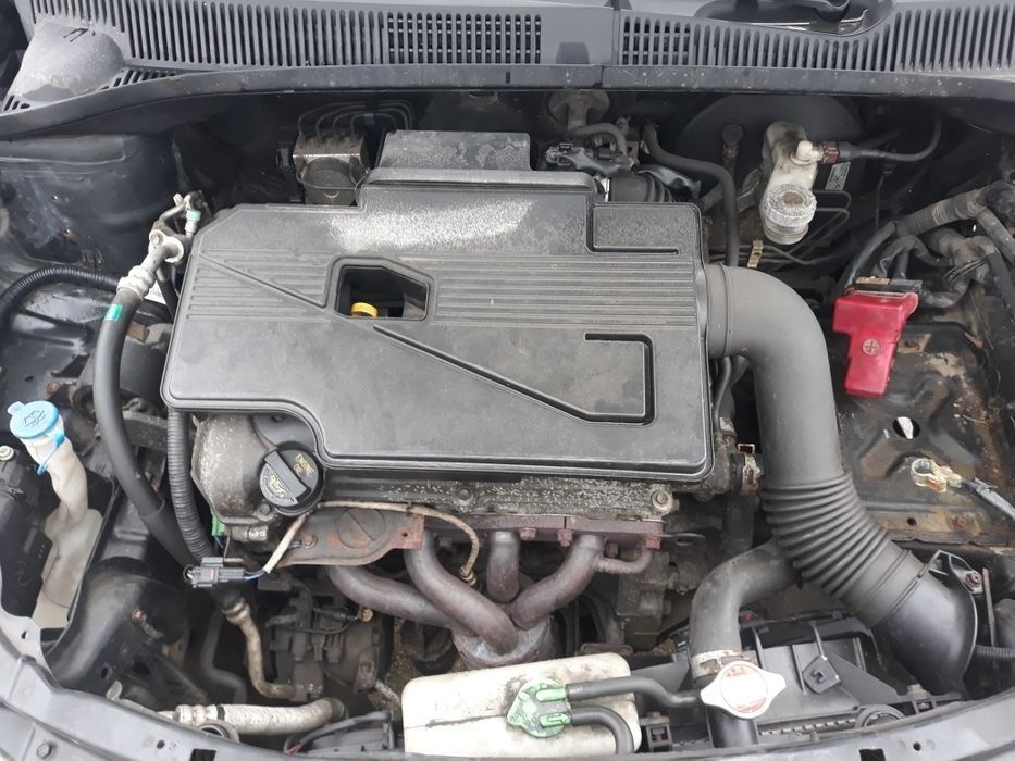 Dezmembrez suzuki sx4 1.9d si 1.6b 4x4
