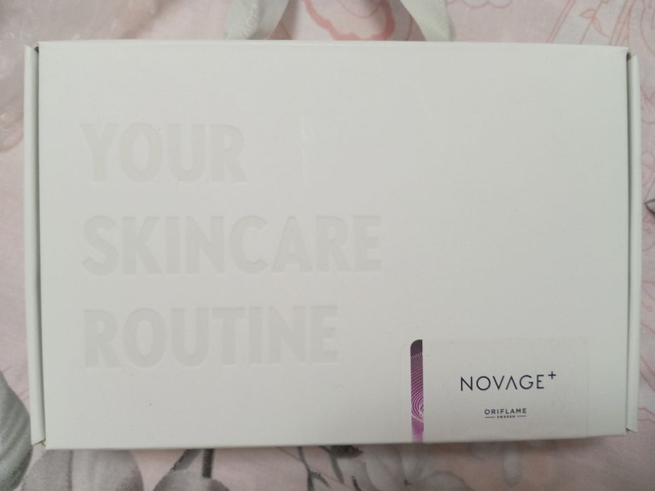 Novage yuz uchun nabor ayollar yuz turiga qarab