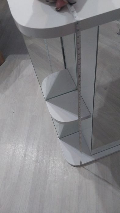 Продам полку для ванной