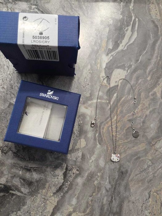 Сваровски Колие  - Hello Kitty   /  Swarovski Hello Kitty Pendant Necklace by Bonore