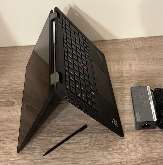 Lenovo Thinkpad X13 Gen4 YOGA x360 2in1 ! 512GB ssd 16GB ram i5 X 360