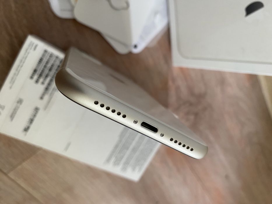 iPhone 11 64gb новый