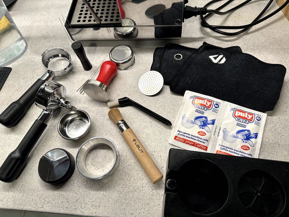 Espressor Lelit Anna PL41TEM – PID, stare foarte bună, cu accesorii