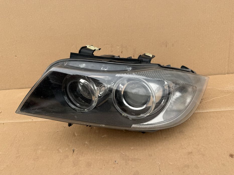 Фар BMW E90 Xenon