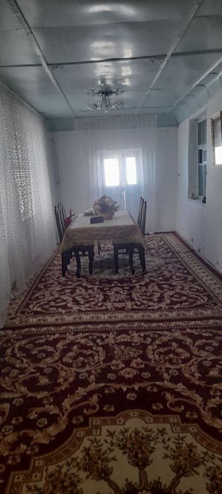 16 SOTIX Hovli sotiladi