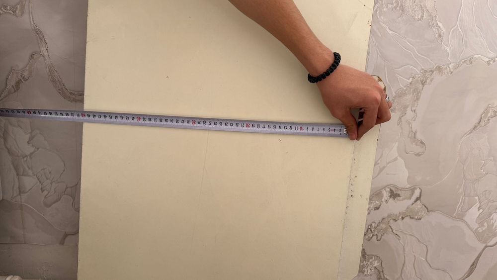 стол для гостей 3м+ 50см