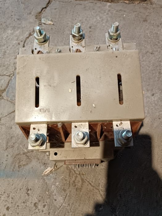 Продам кантактора