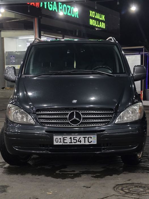 Продается Mercedes Vito 2004 года выпуска