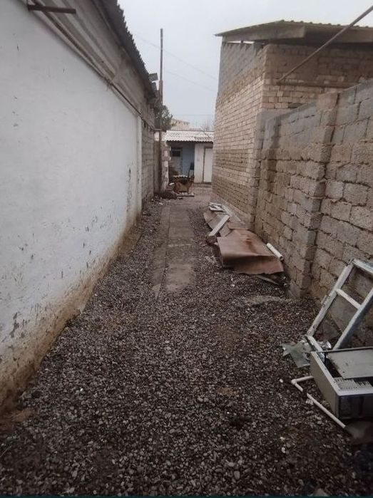 Продаёться дом 2.5 можно ещё пристроить комнаты