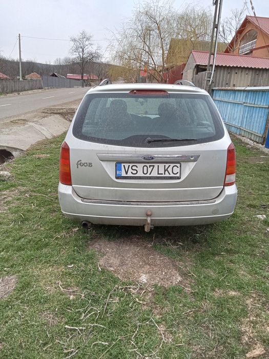 Ford focus ,2001 1.6 , DEZMEMBRĂRI SAU ÎNTREAGĂ