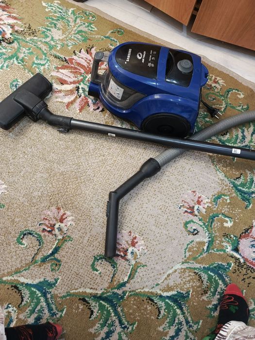 Продам пылесос Samsuns