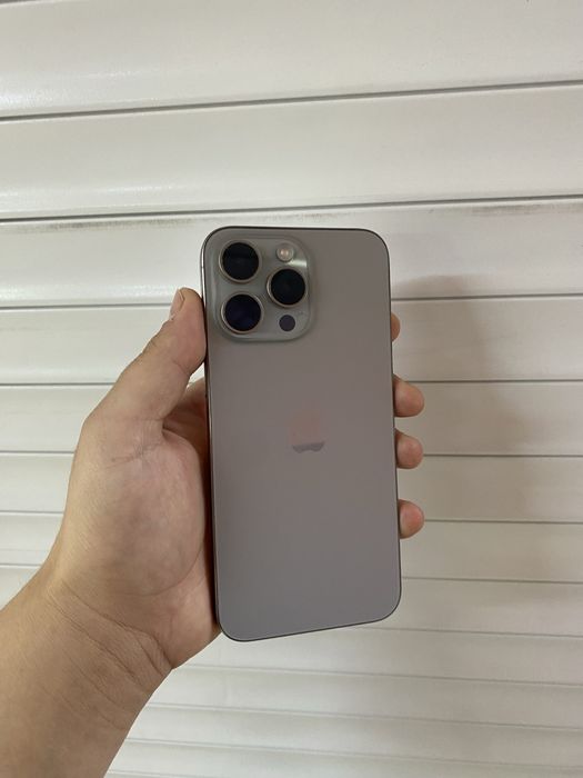 Продам iPhone 15 Pro Max