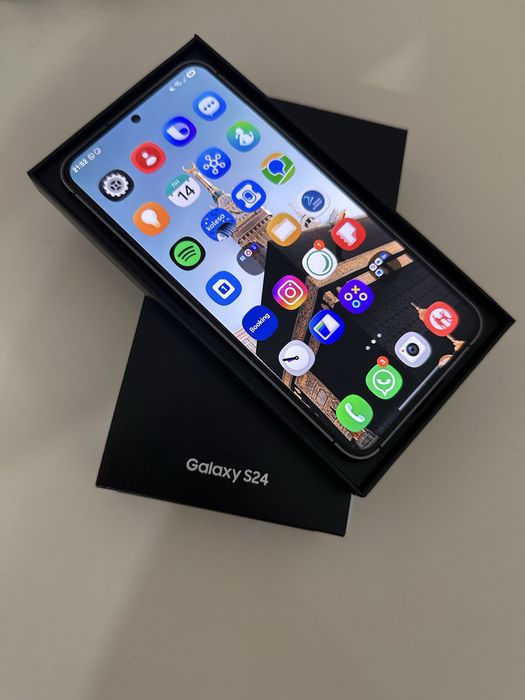 Самсунг с24 samsung s24