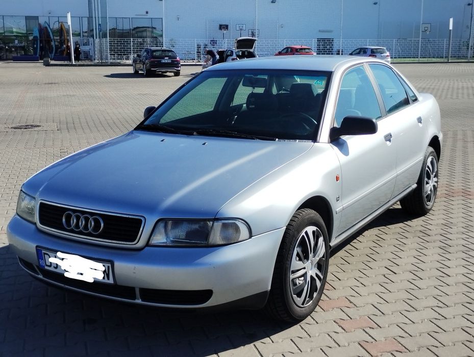 Audi A4 B5 1.6 Benzina