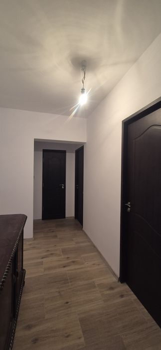 Amenajari interioare / Constructii / Renovari interioare si exterioare - meserias // constructor