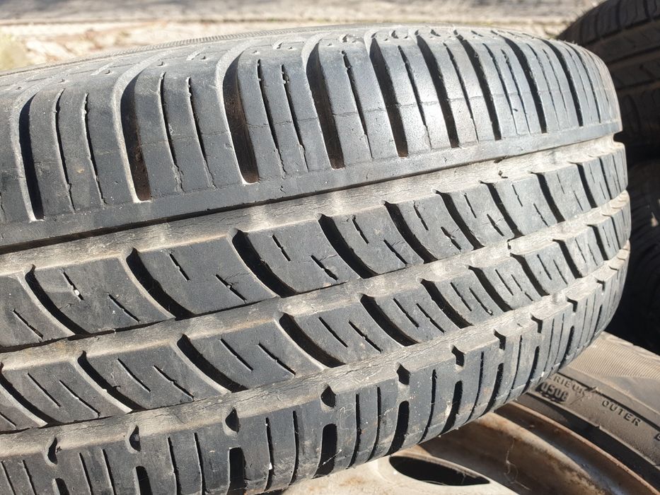 4 броя гуми с джанти 4х100 175/70/13 Kleber Viaxer и Pirelli Cinturato